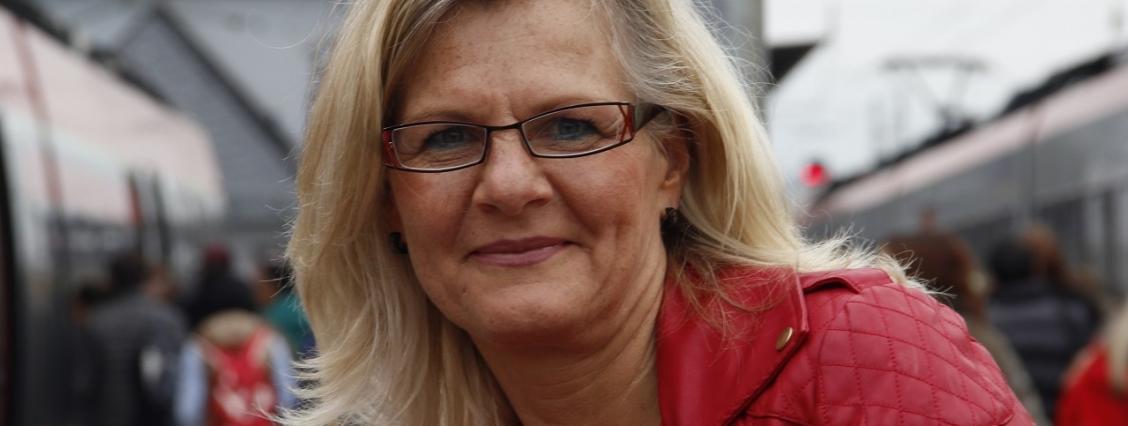 Dr. Karin Uphoff mit dem Vortrag „Wertschätzung als Erfolgsfaktor von Zahnarztpraxen Uphoff